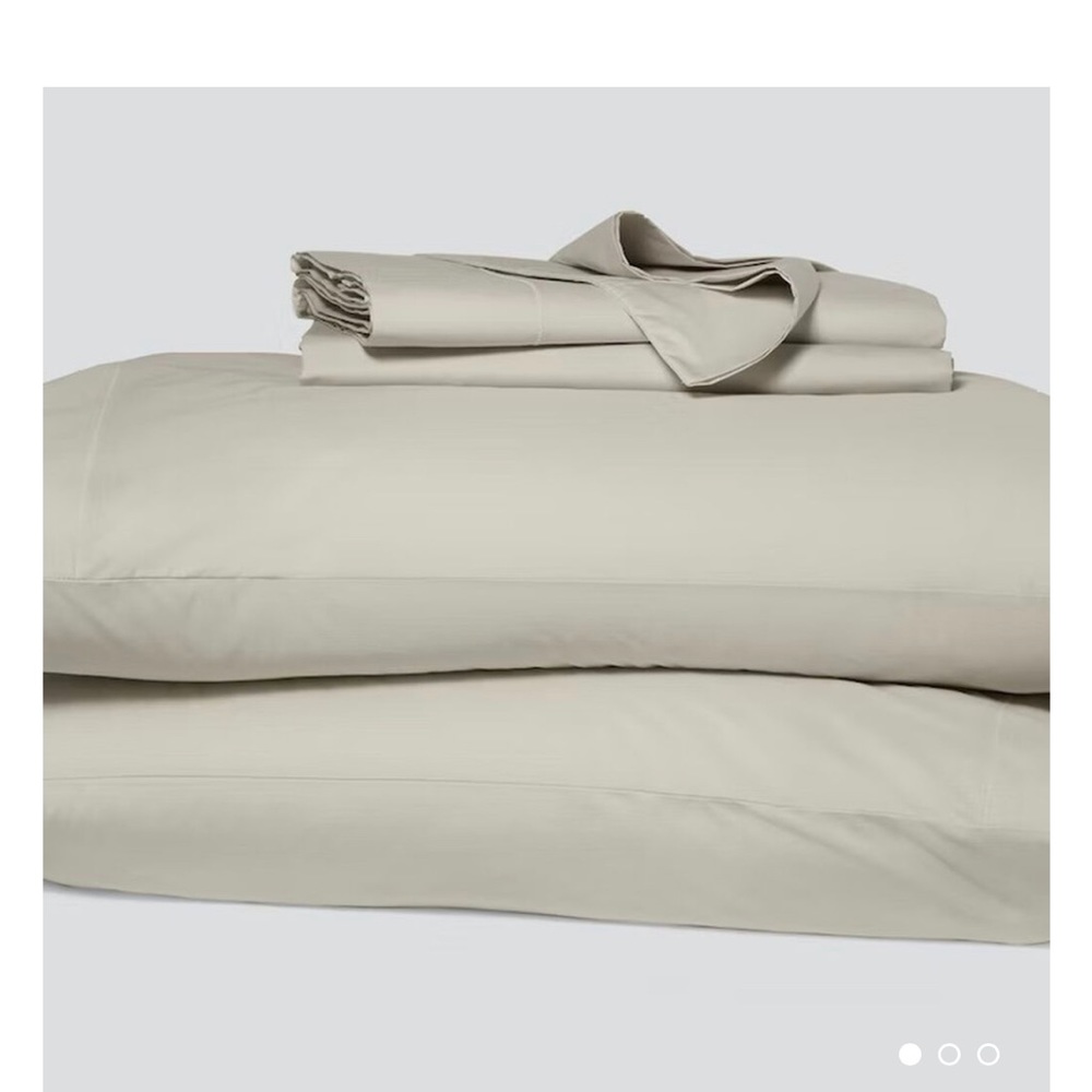 Oat milk colored Casper Percale sheet set.